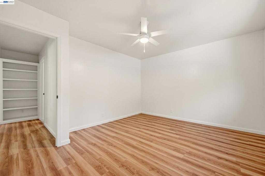 10160 Crow Canyon Rd Property Photo 17