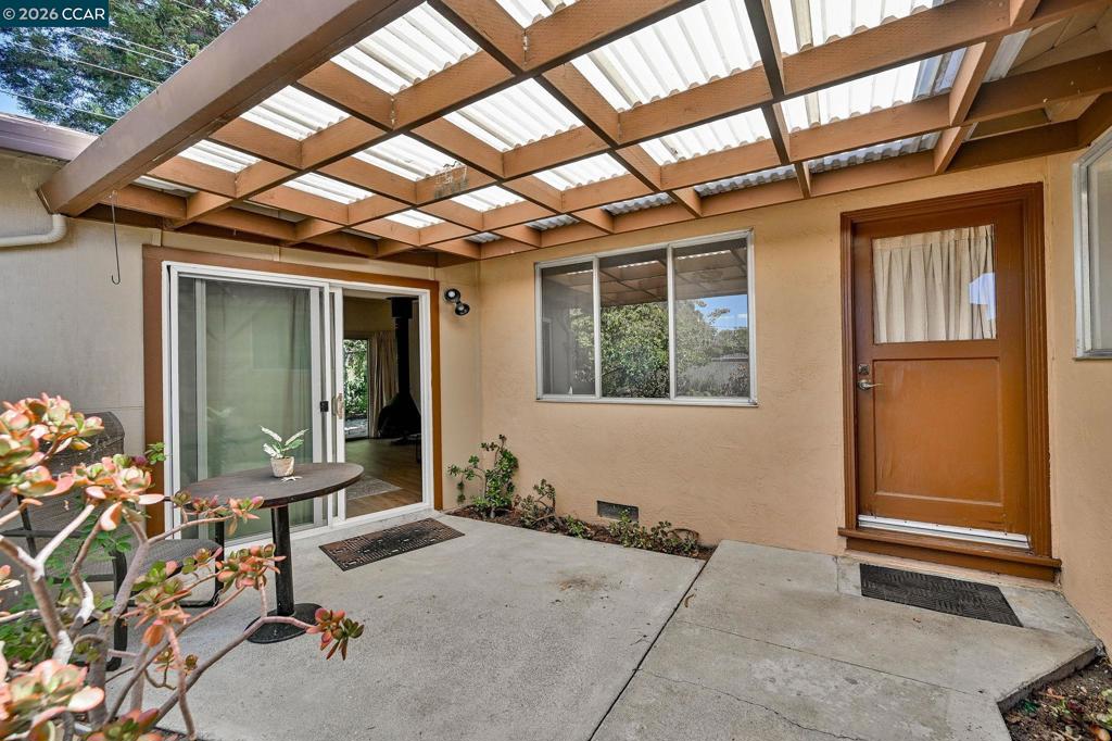 4440 Meadowbrook Drive Property Photo 27