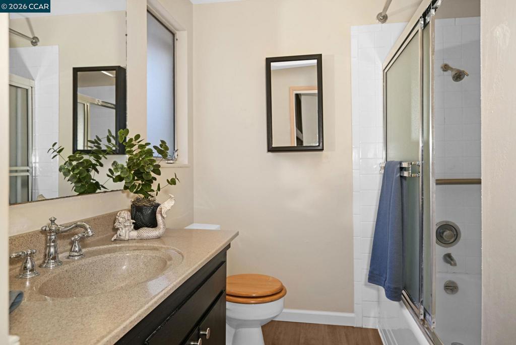 4440 Meadowbrook Drive Property Photo 31