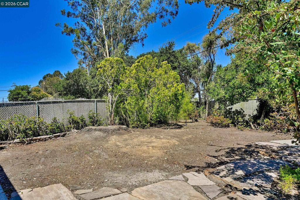 4440 Meadowbrook Drive Property Photo 35