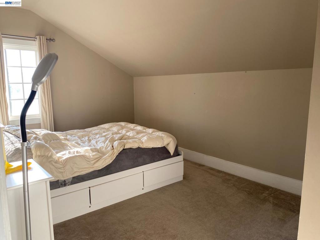 3264 Kansas Property Photo 11