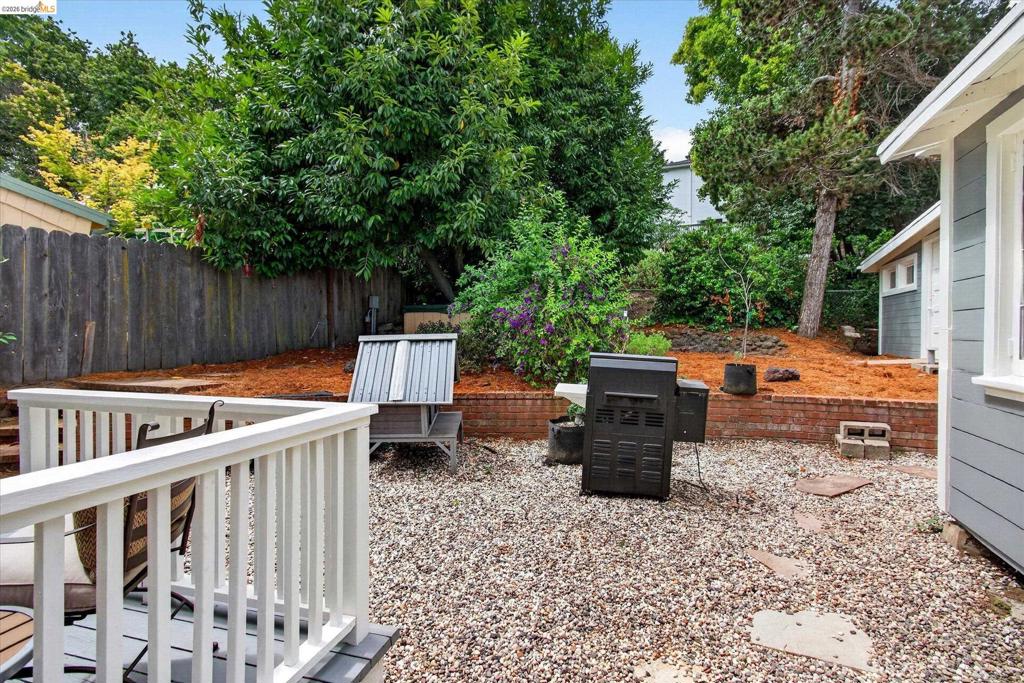 7925 Greenly Dr Property Photo 45