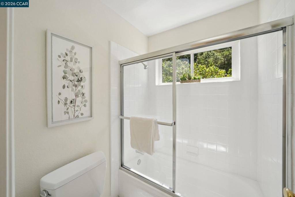 136 Lark Court Property Photo 48