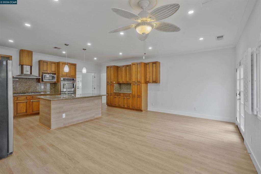 1164 Morello Ave Property Photo 18