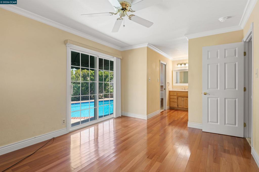 1250 Rolling Hill Ct Property Photo 23