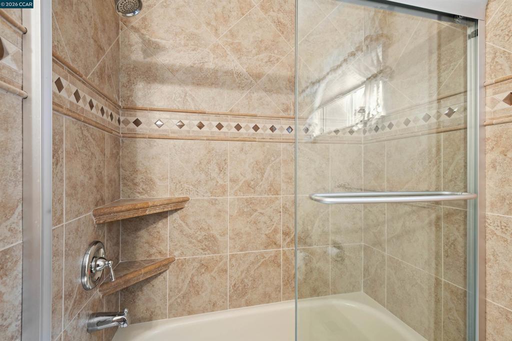 1250 Rolling Hill Ct Property Photo 26