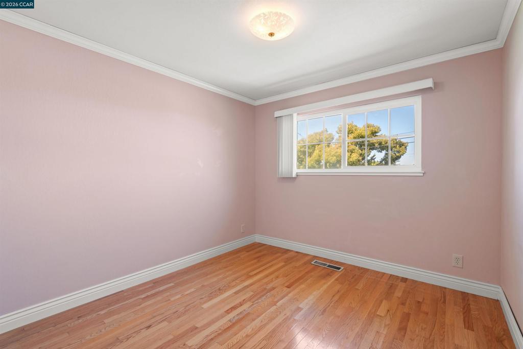 1250 Rolling Hill Ct Property Photo 28