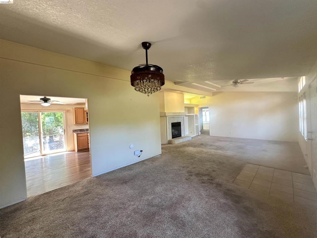 20511 Nob Hill Cir Property Photo 19