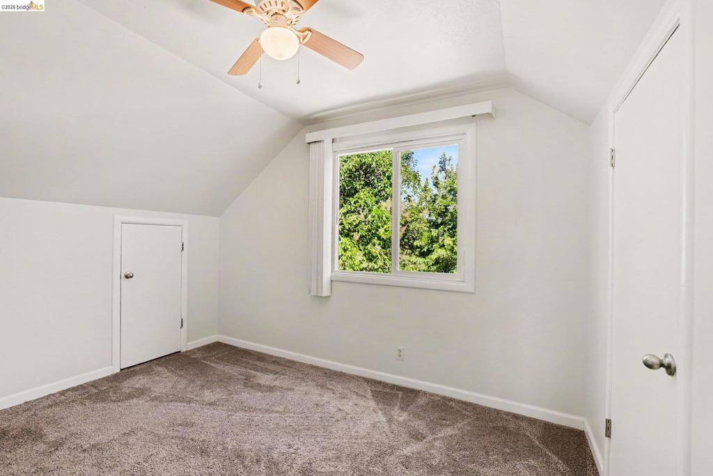 3879 Shasta Cir Property Photo 18
