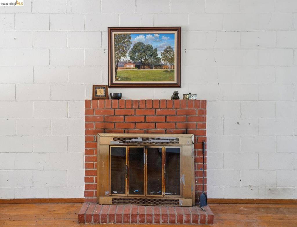 1810 3rd Ave Property Photo 10