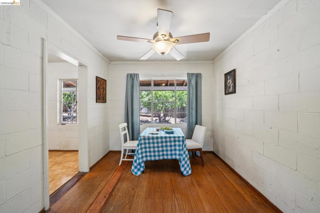 1810 3rd Ave Property Photo 11