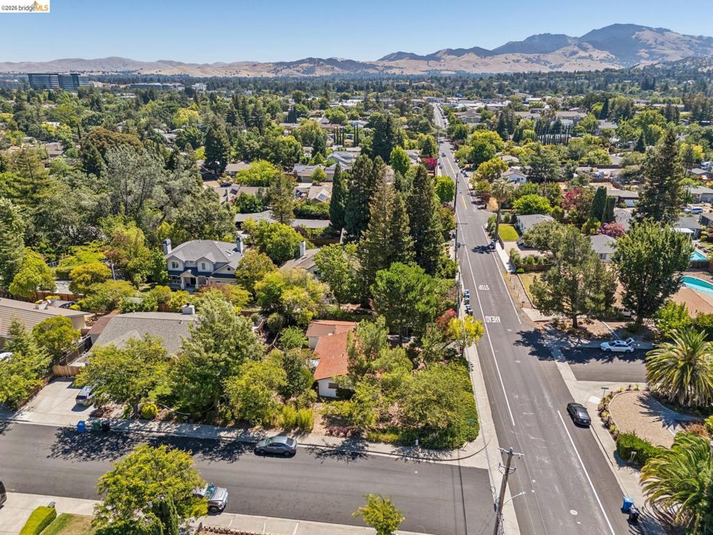 1810 3rd Ave Property Photo 30