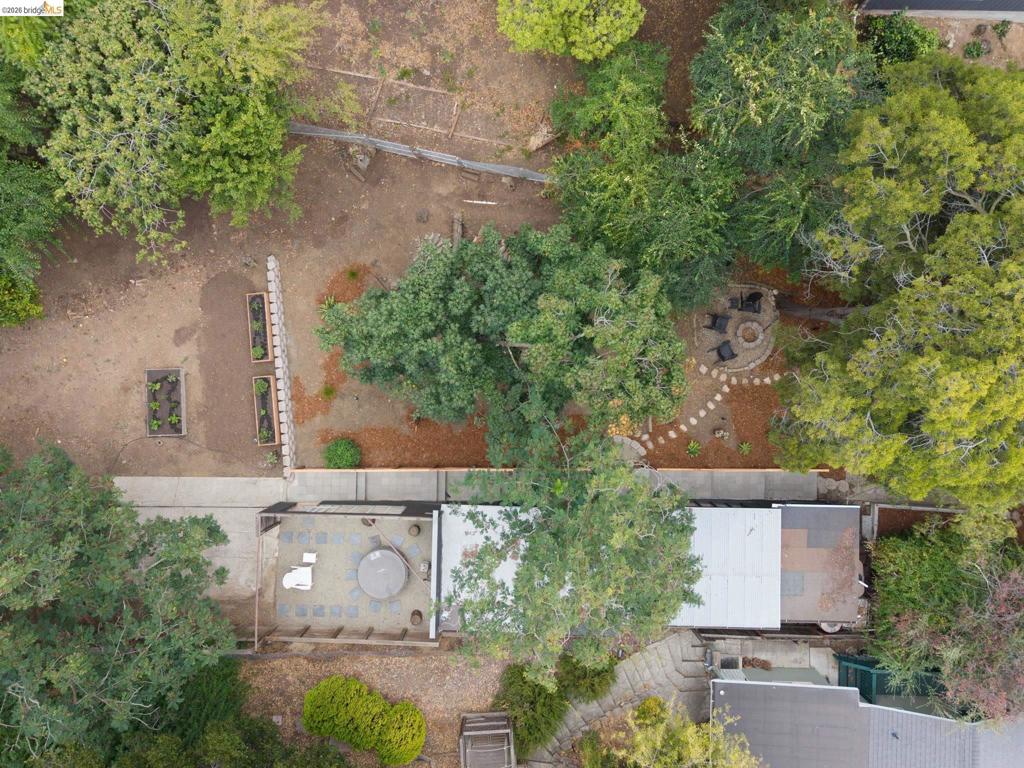 7848 Hillmont Dr Property Photo 31