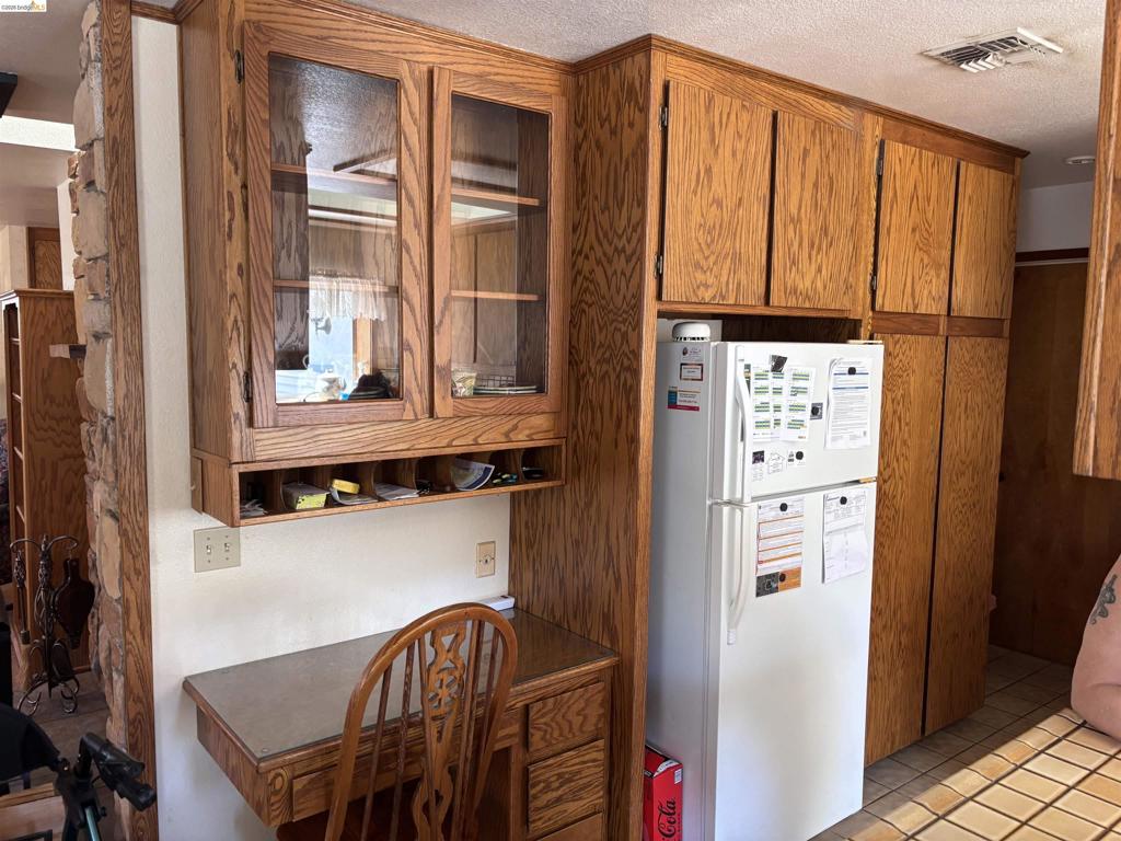 19256 Rockridge Way Property Photo 14