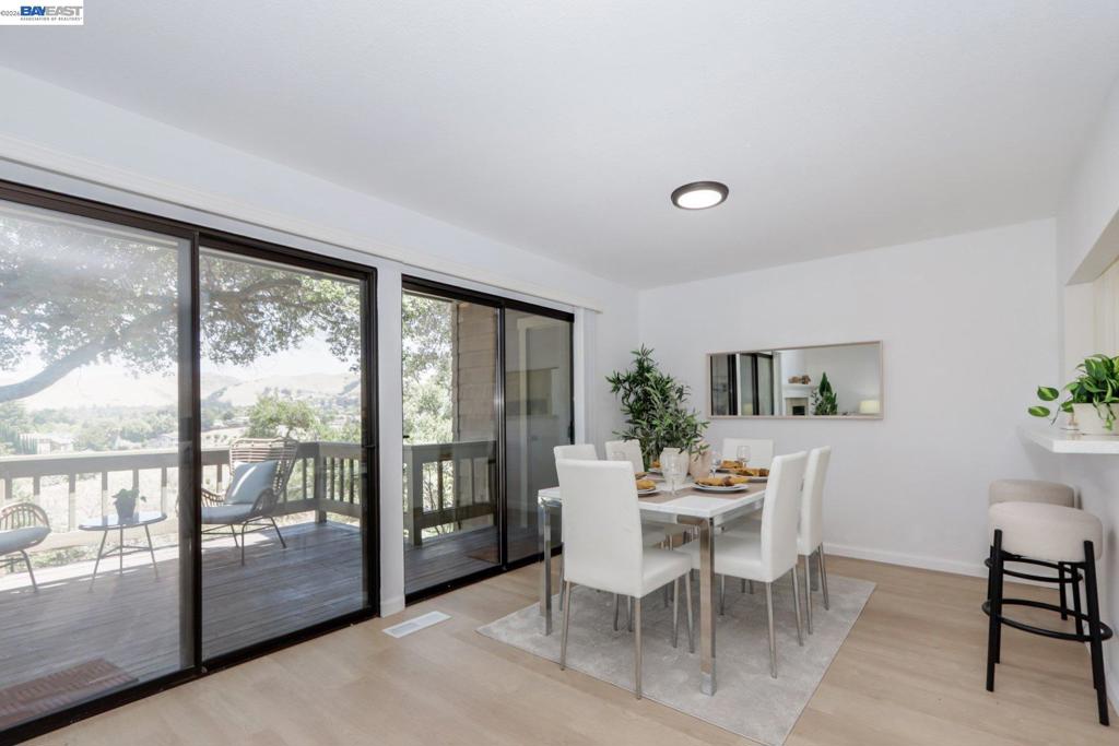 43354 Banda Ter Property Photo 10