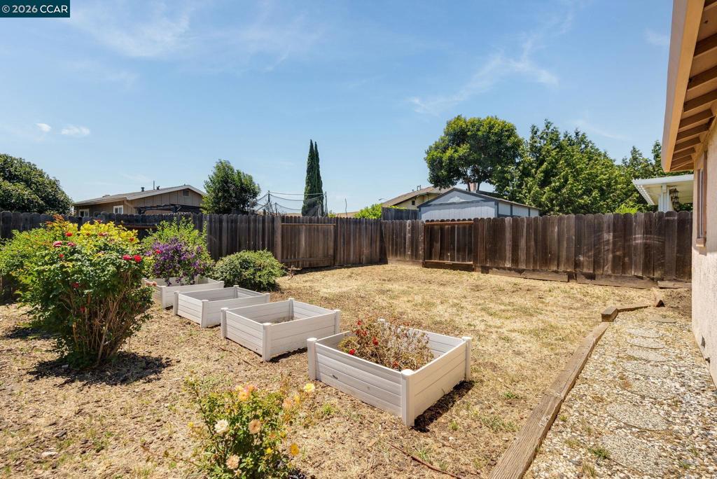 4975 Silverado Dr Property Photo 48