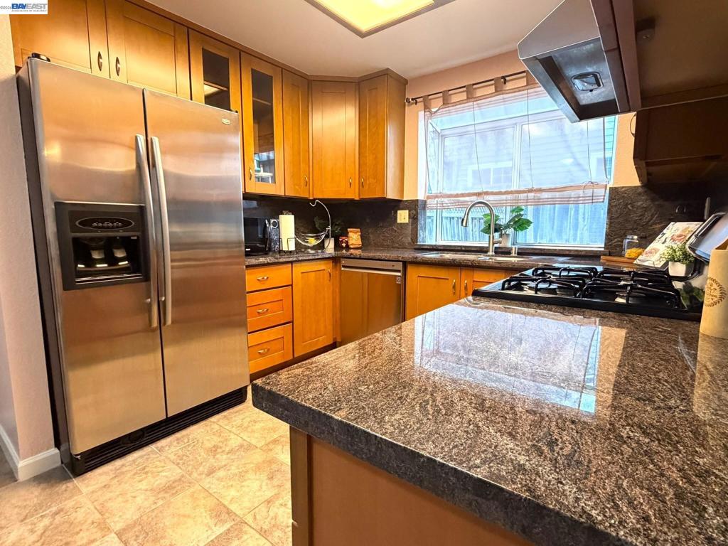 11651 Rolling Hills Pl Property Photo 8