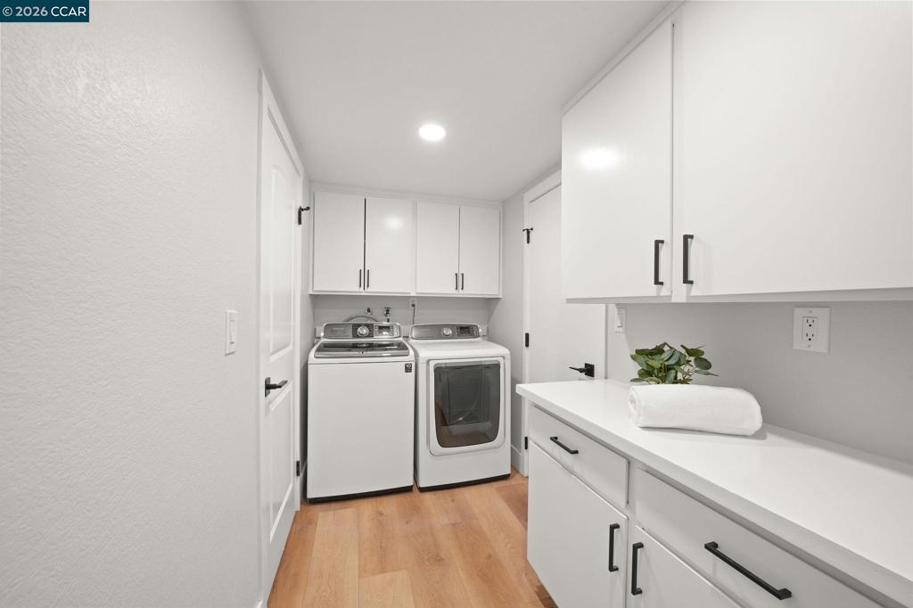 2130 Shoshone Cir Property Photo 42
