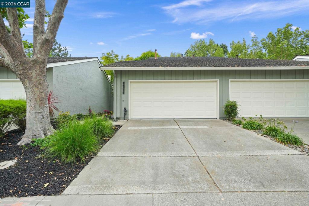 2130 Shoshone Cir Property Photo 56