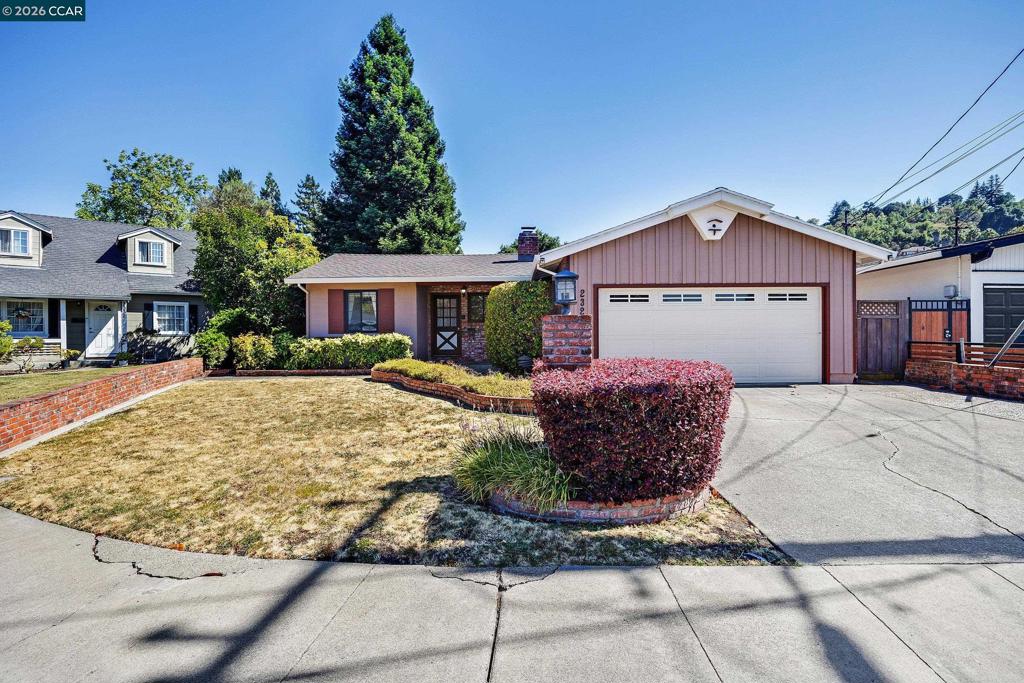2324 Dolores Ct Property Photo 1