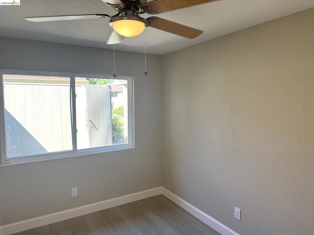 2501 Hampton Ln Property Photo 10