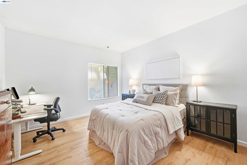 3655 Birchwood Ter 112 Property Photo 14