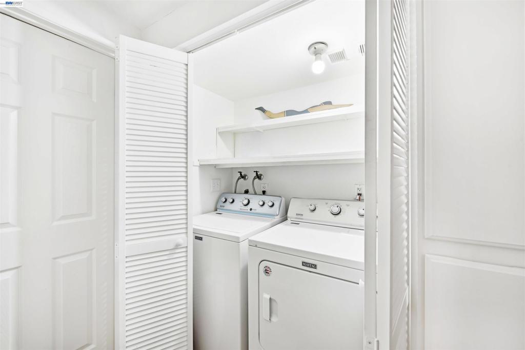 3655 Birchwood Ter 112 Property Photo 23