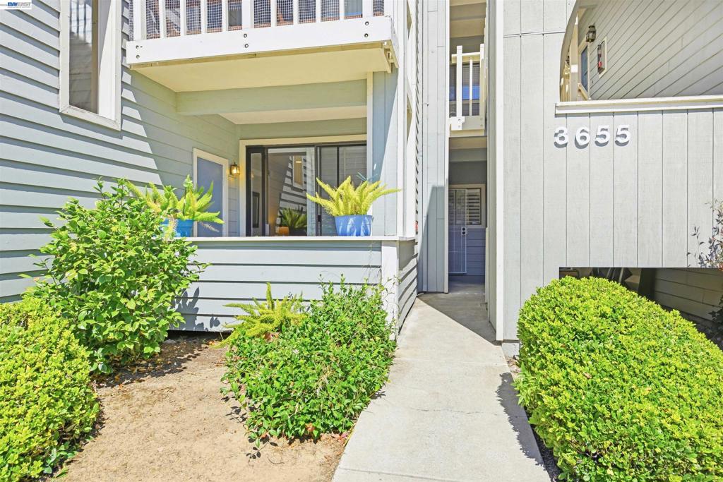 3655 Birchwood Ter 112 Property Photo 27