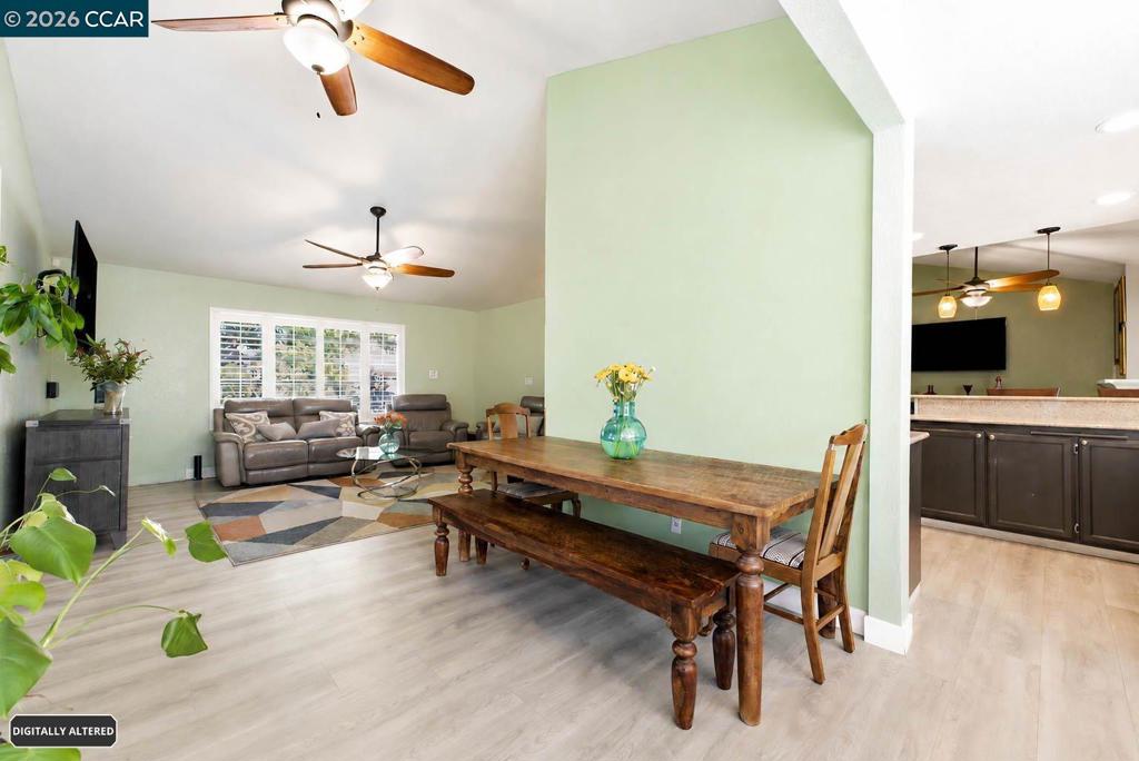 2900 Candleberry Way Property Photo 14