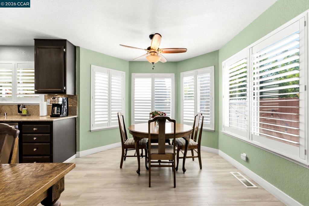 2900 Candleberry Way Property Photo 15