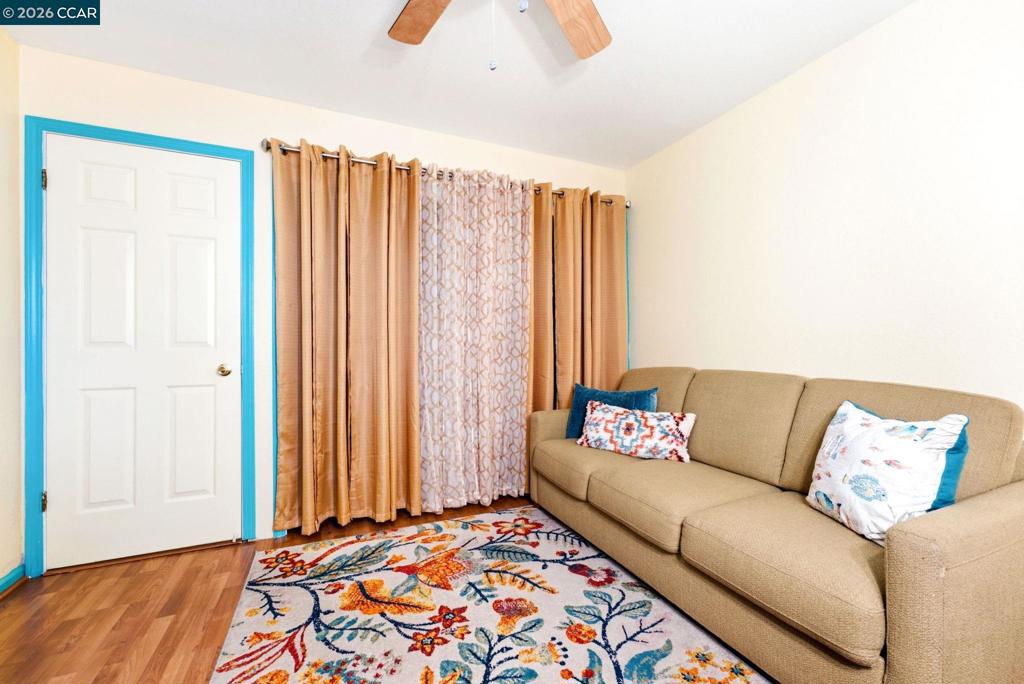 2900 Candleberry Way Property Photo 35