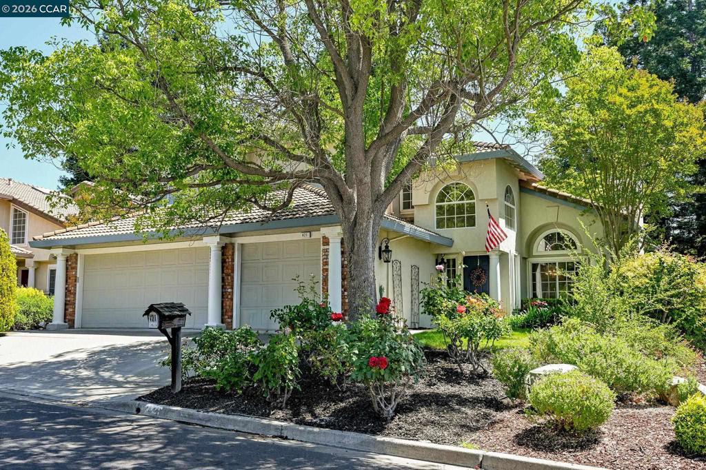 421 Stoneybrook Ct Property Photo 1