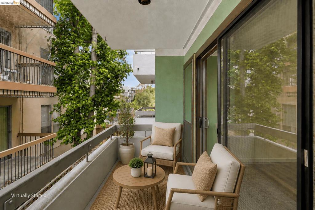 651 Oakland Ave 2d Property Photo 10