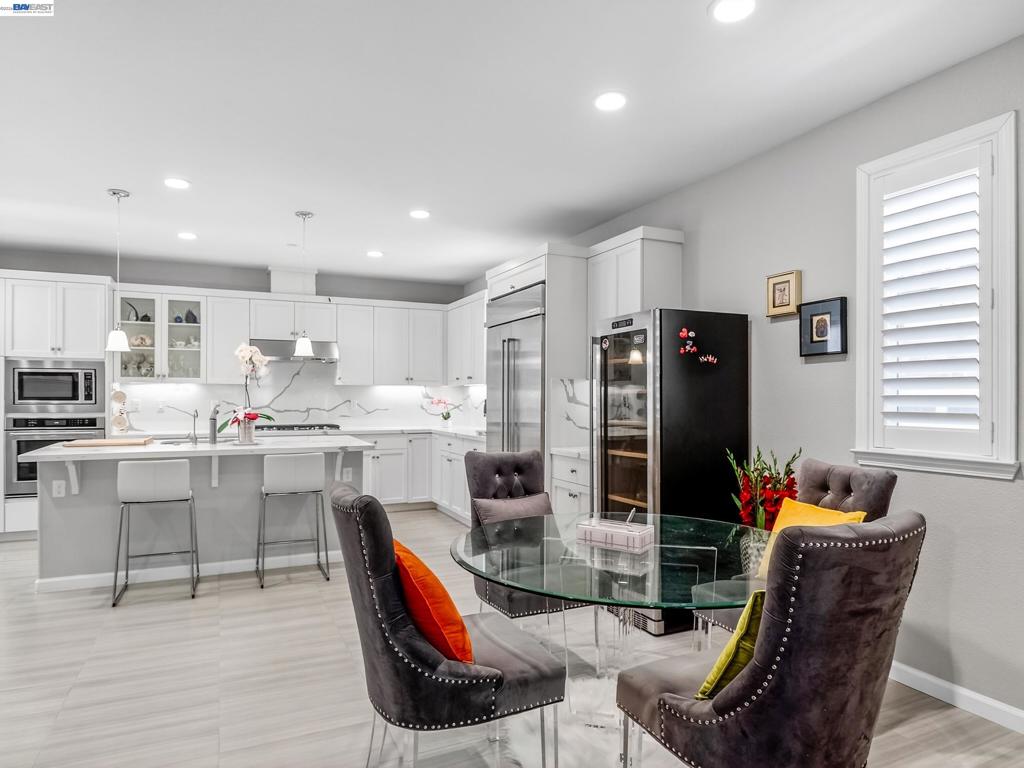 5030 Brook Valley Loop Property Photo 6