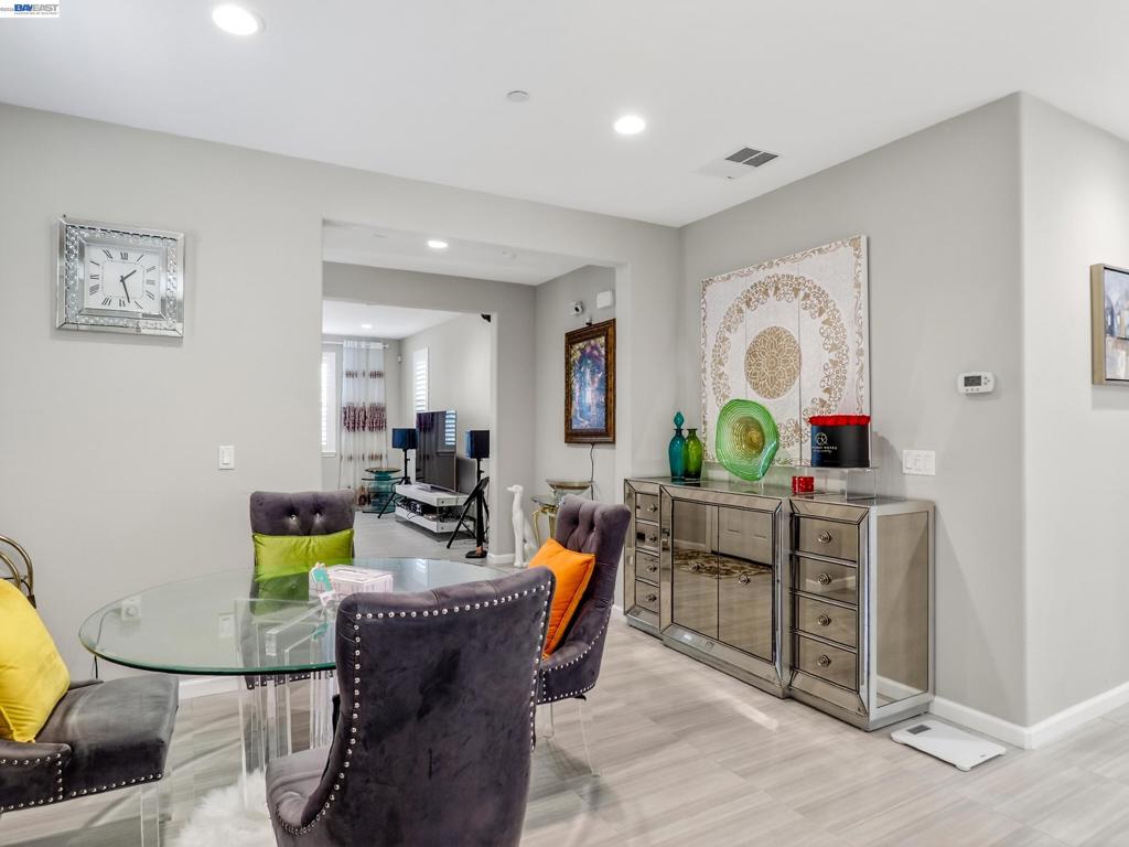 5030 Brook Valley Loop Property Photo 7