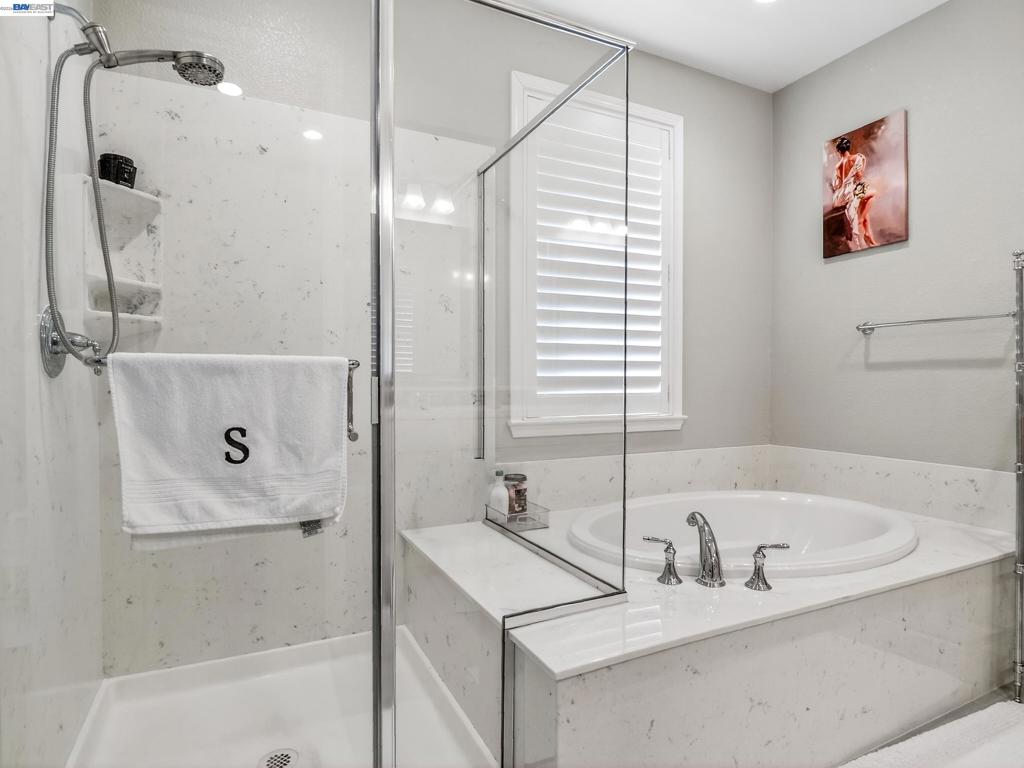 5030 Brook Valley Loop Property Photo 20