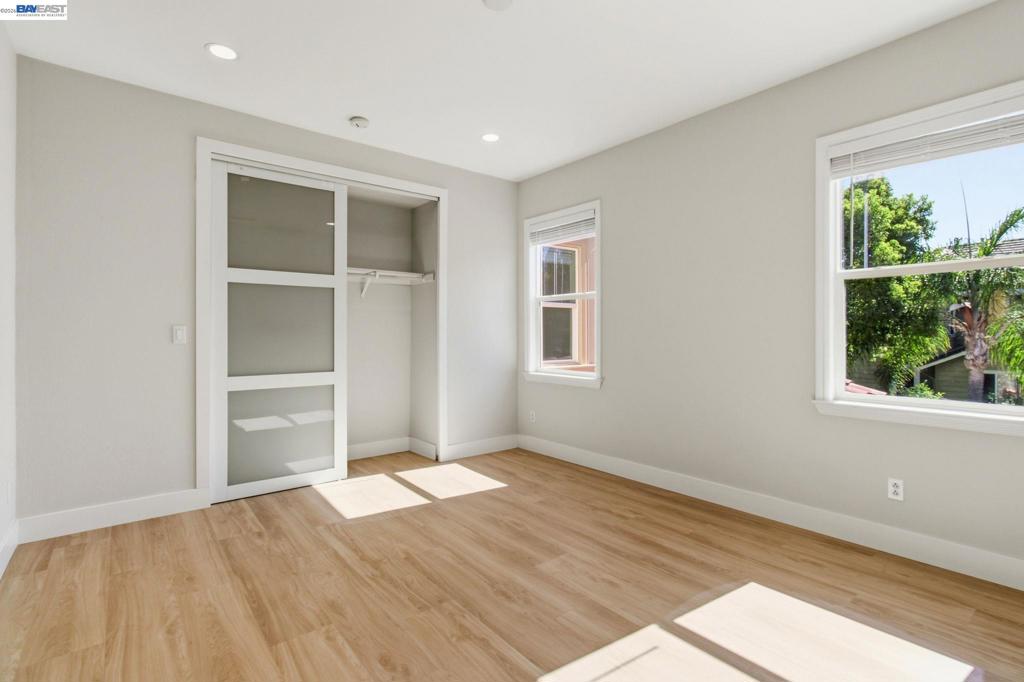 2200 Lotus Way Property Photo 37