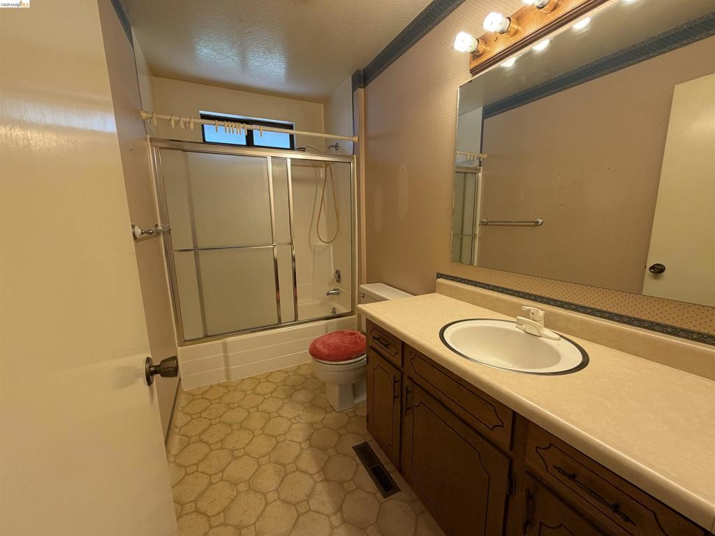 15442 El Venada Trl Property Photo 23