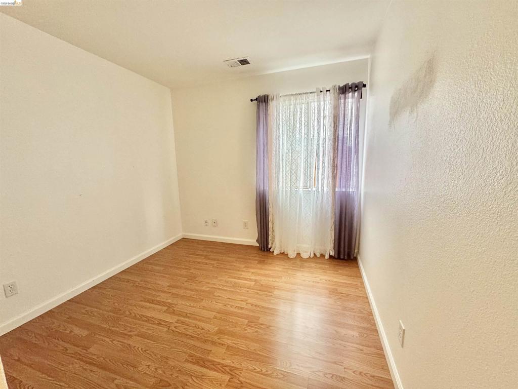 4808 Pineview Way Property Photo 14