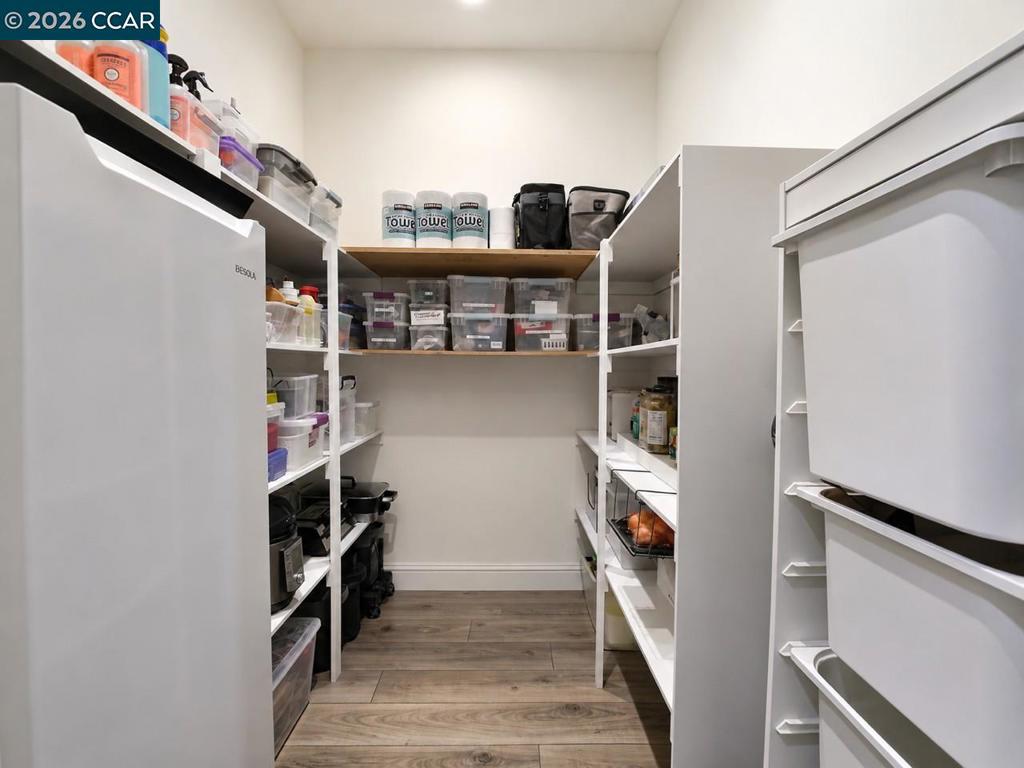 247 Quarter Circle Property Photo 7