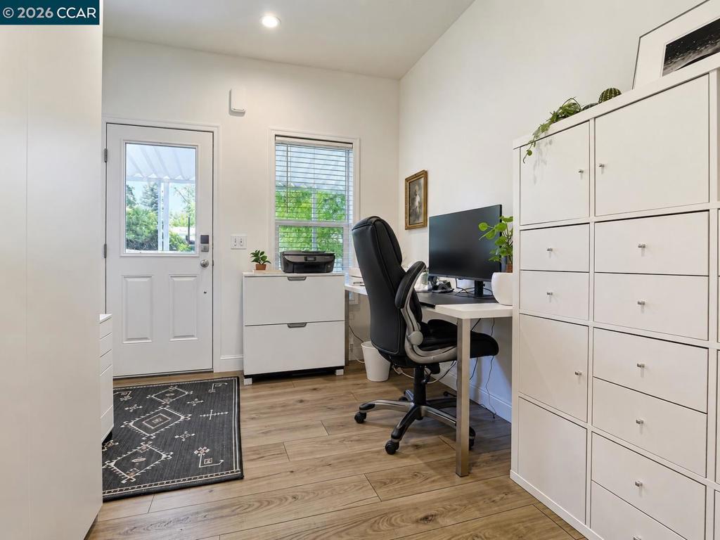 247 Quarter Circle Property Photo 21