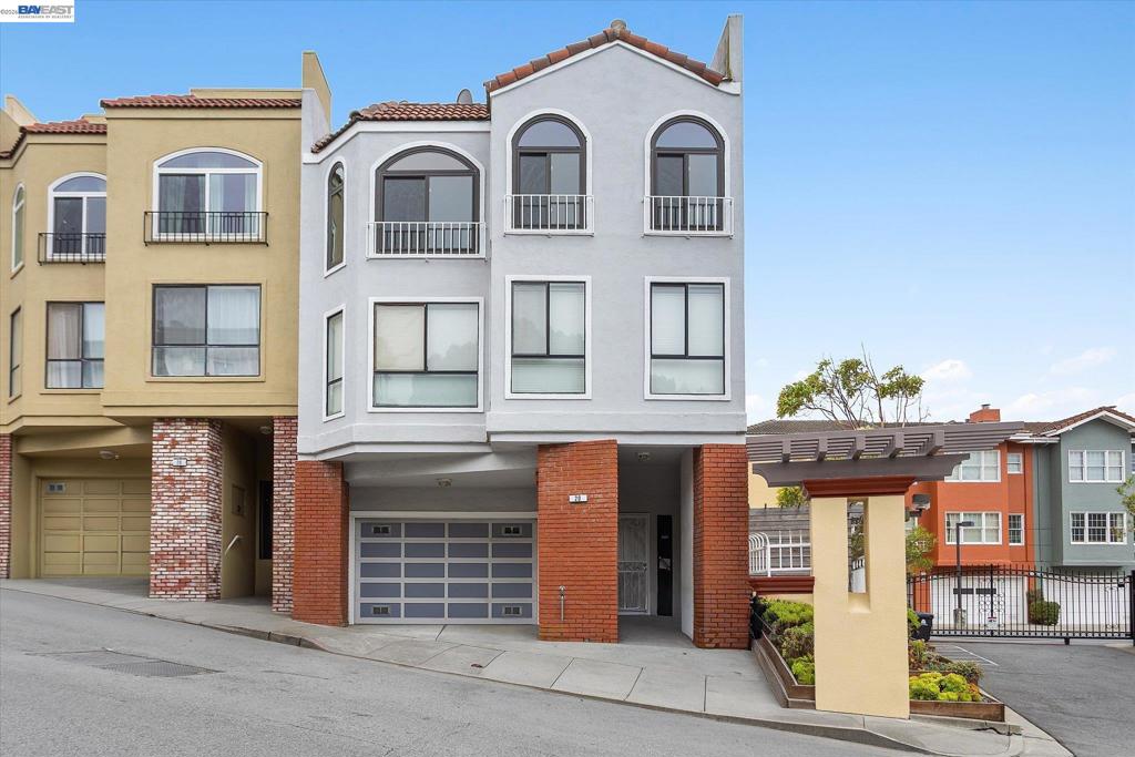 20 Dorado Ter C Property Photo 40