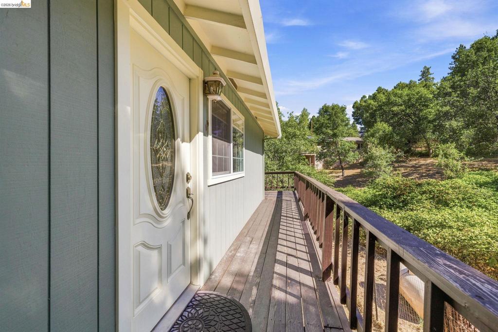 18920 Horizon Property Photo 3