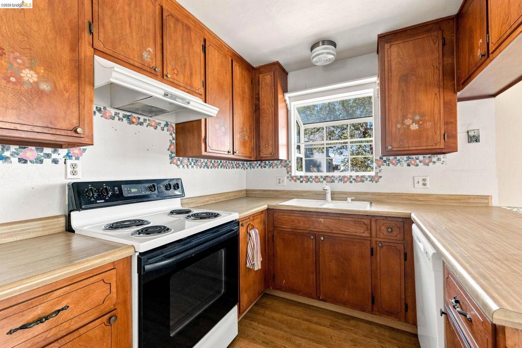 18920 Horizon Property Photo 18