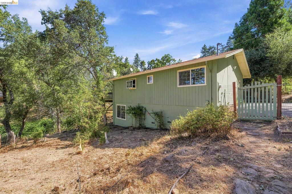 18920 Horizon Property Photo 34