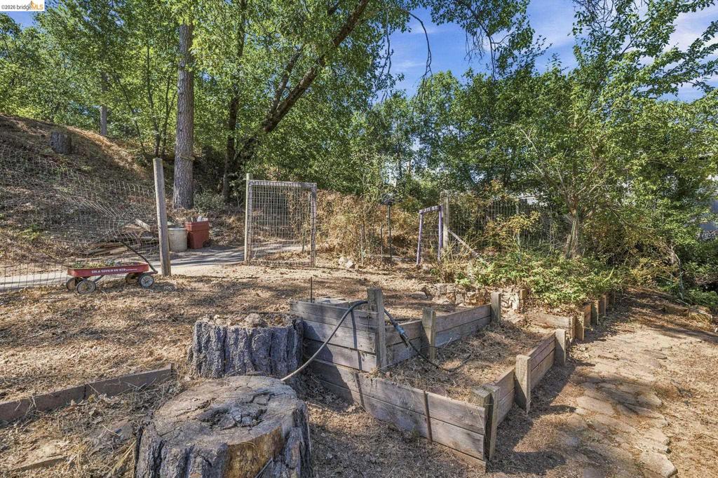18920 Horizon Property Photo 35