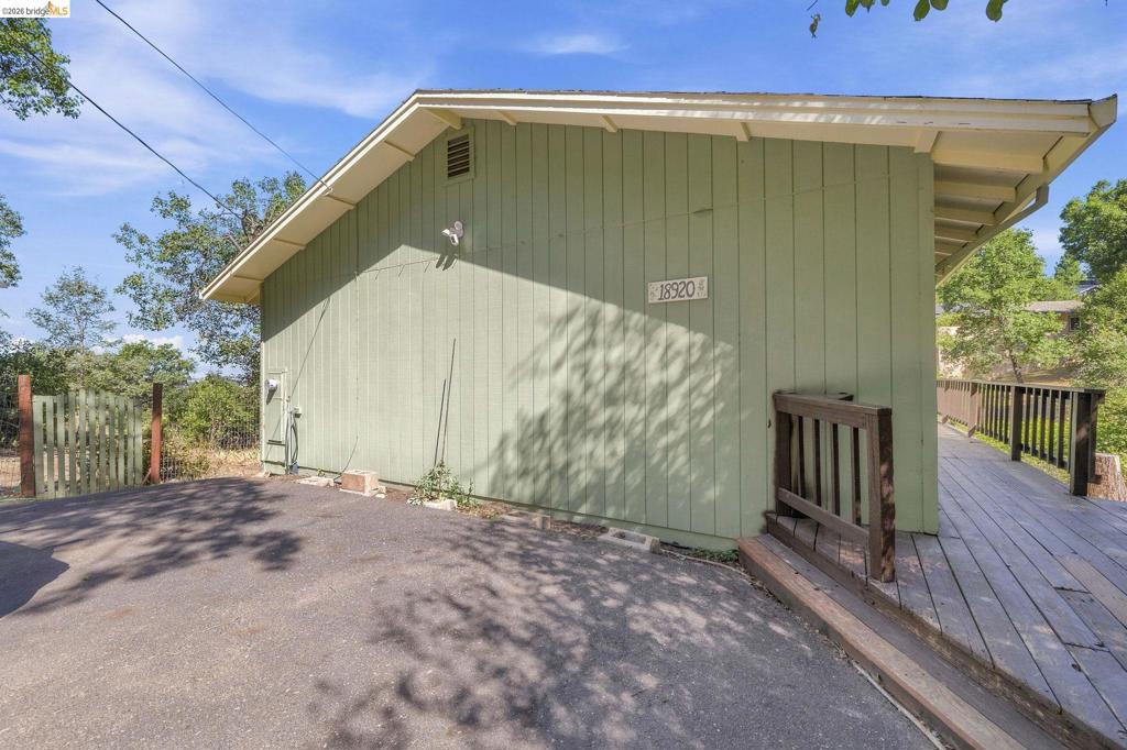 18920 Horizon Property Photo 40