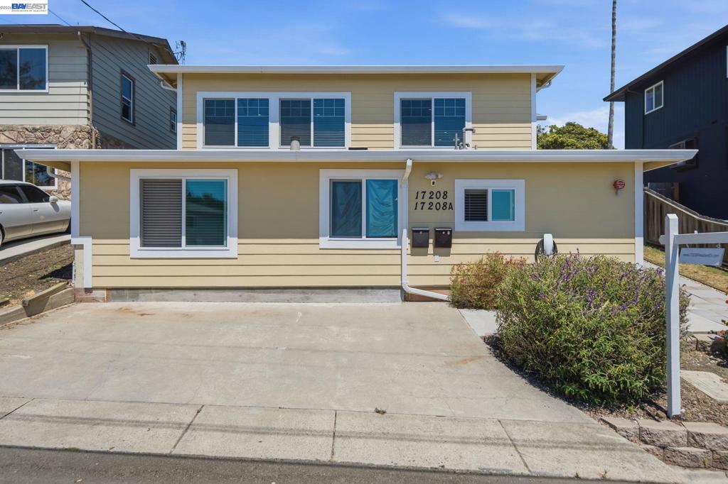 17208 President Dr Property Photo 4
