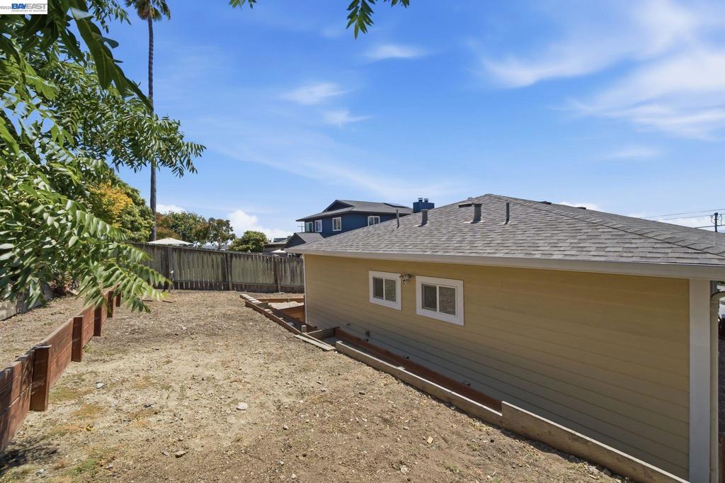 17208 President Dr Property Photo 11