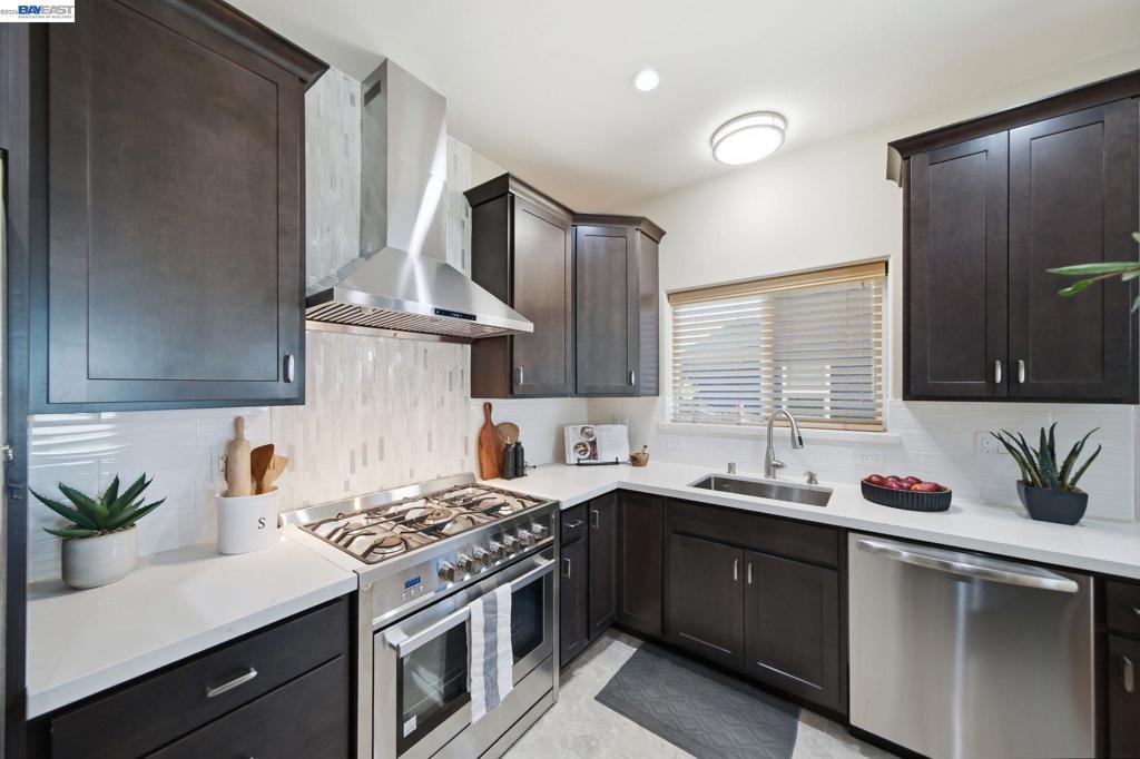 17208 President Dr Property Photo 19